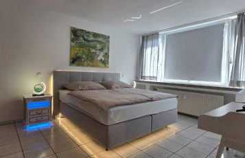 Vacation and business city apartment - Foto 12