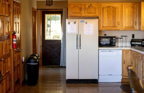 Charming Cabin Rental Perfect for an Adirondack Getaway - Foto 42