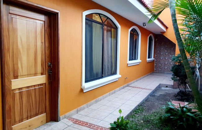 Casa hermosa a 20 minutos del aeropuerto - Photo 27