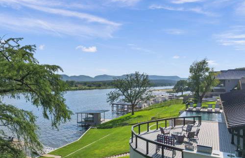 River Oaks Luxury Lakeshore Concierge Services Available - Foto 7