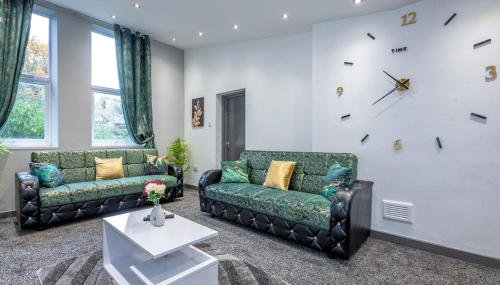 *F4GH for your most relaxed & Cosy stay + Free Parking + Free Fast WiFi * - Foto 1