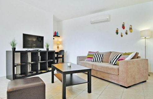 Amazing Home In Laudun-L'ardoise - Foto 2