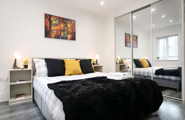 Nottingham Top Serviced Home - Photo 5