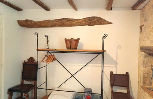 Au Pied du CHÂTEAU - 5 à 11 personnes - Baignade-canoë-piste cyclable à 100 m - Foto 20