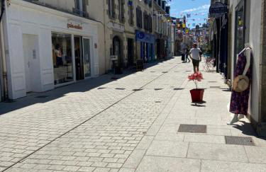 Votre mini maison en plein cœur du centre ville -terrasse - et parking privé sur place clos - draps et ménage inclus - Photo 16