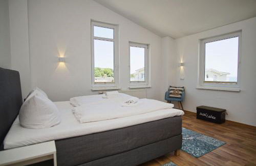 mit Meerblick und Balkon, strandnah, gratis Nutzung vom AHOI Erlebnisbad und Sauna in Sellin - Meeresblick FeWo 51 - Foto 19