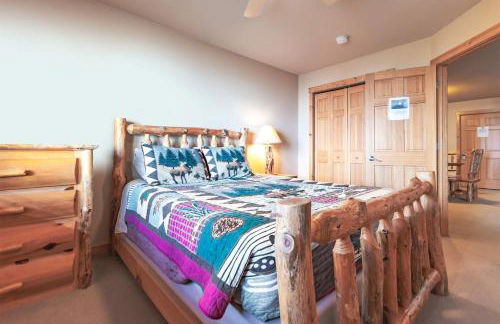 Incredible Views w Garage on Lake and bike trail - Foto 45