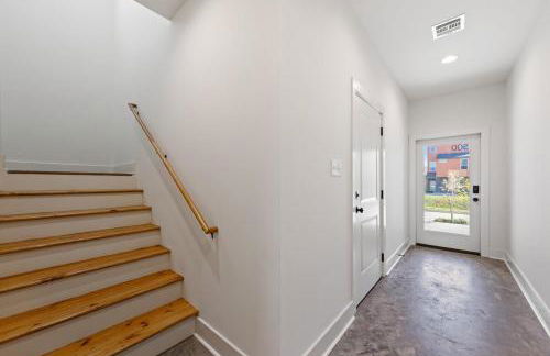 NEW Acadian House KING Bed Cajun Luxury Nespresso - Foto 16