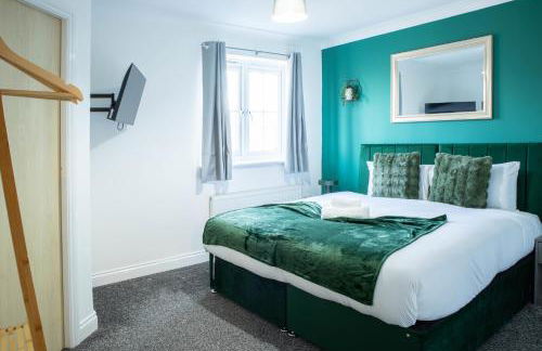 Contractor‑Heaven 5BR Home 4.5 Baths Wakefield - Foto 55