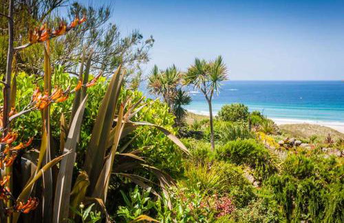 Petra Beach Cottage Great Sea Views Garden - Photo 8