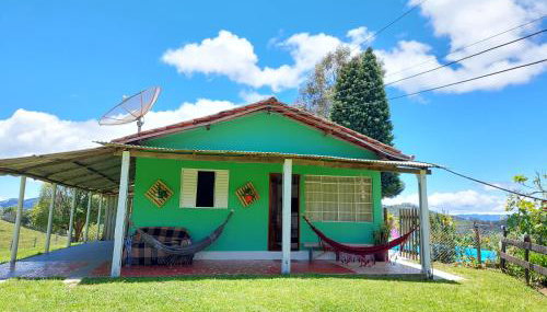 Casa aconchegante na roça c/ piscina/churrasqueira - Foto 1