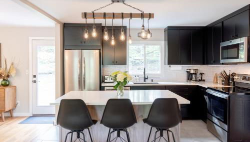 Modern Rustic Escape w/Hot Tub - High Falls Lodge - Foto 2, stove, dishwasher, pet friendly, toaster