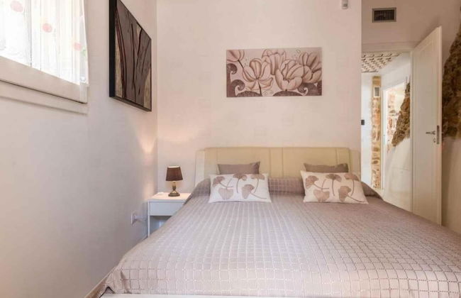 Luxury Scialandre Exclusive Pool Villa - Photo 4