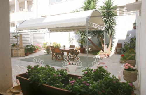 Eden Garden-Historic Big House Near Sea, Gallipoli - Foto 18