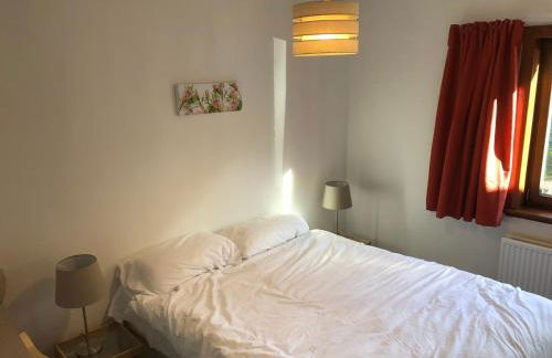 Super 2 Bedroom Flat near Dalkeith Town Center - Photo 7