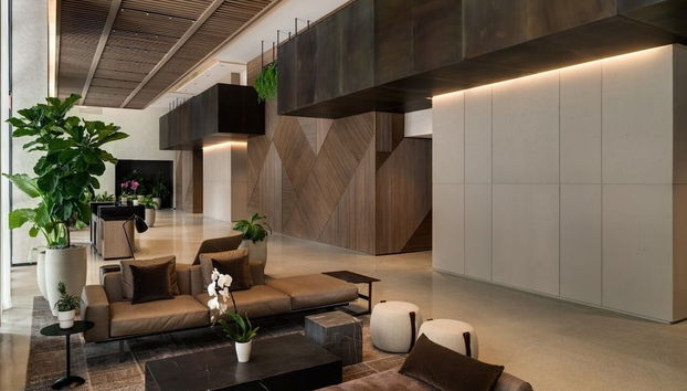 Coin salon dans le hall