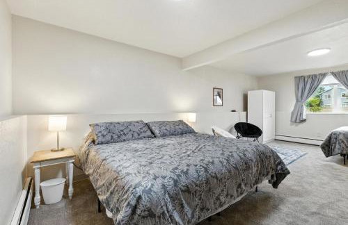 Anchorage 5BR Retreat Hikes, City & Comfort home - Foto 5