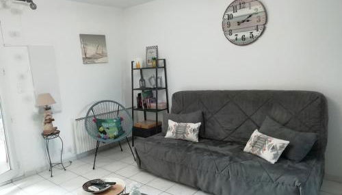 Bel appartement à 100 m de la plage - Photo 5