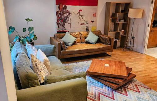 Charming Two Bedroom apartment with Balcony - Foto 5