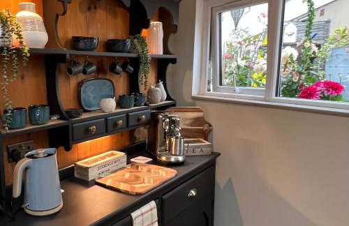 Luxury Cottage in Tregarth, Bethesda, Snowdonia - Photo 3