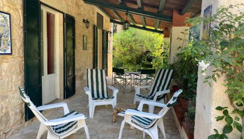 Casale Vignazze - villa in campagna ideale per 8-10 persone a 500 m dalla spiaggia di Punta Secca - Foto 2