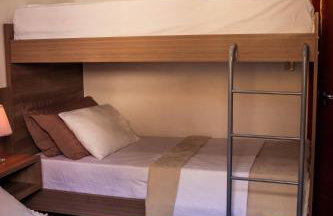 MAIOR NOTA - 2 Quartos com AR CONDICIONADOS SPLIT, Air Fryer, Wi-Fi, Disney Plus, Star Plus, HBO Max, Cadeiras de Praia, Caixa Térmica, Churrasqueira, Rede para Descanso e Chuveirão - 8 pessoas - CONFORTO Máximo - Melhor Localização!! - Photo 12