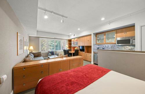 Palisades Tahoe Lodge Rentals Studio #226 - Foto 4