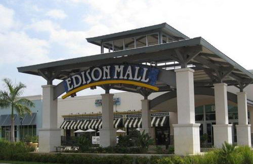 Spacious 1-Bedroom near Downtown Fort Myers - Foto 14