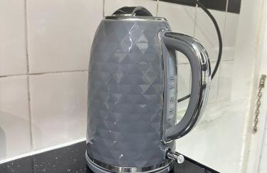 Tranquil Stays at 3 bedroom House in Dagenham - Foto 55