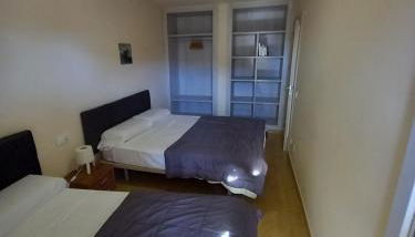 Rosesapparts Gran Via - Photo 3