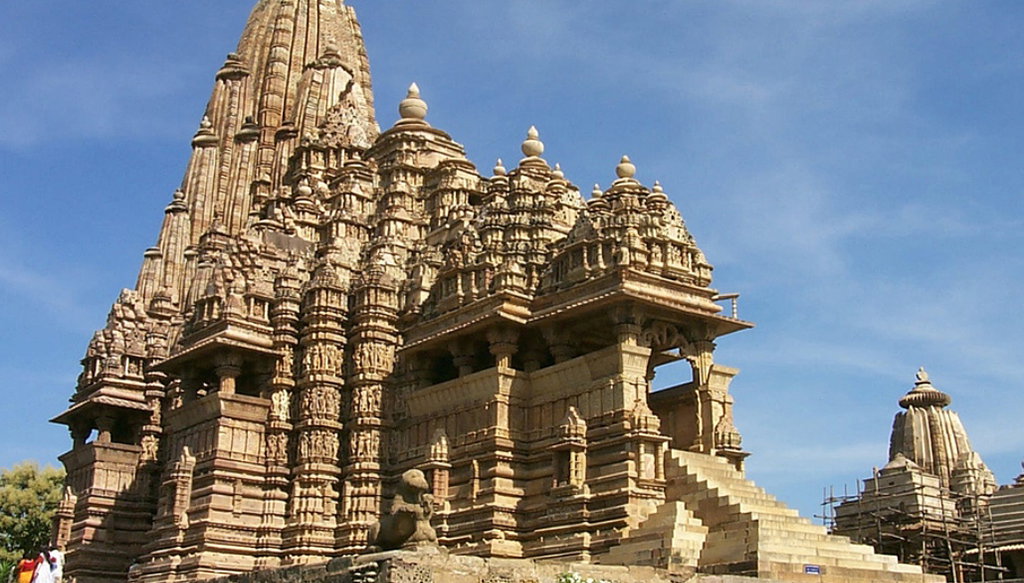 Recorrido por el grupo de templos occidentales de Khajuraho - Foto 1