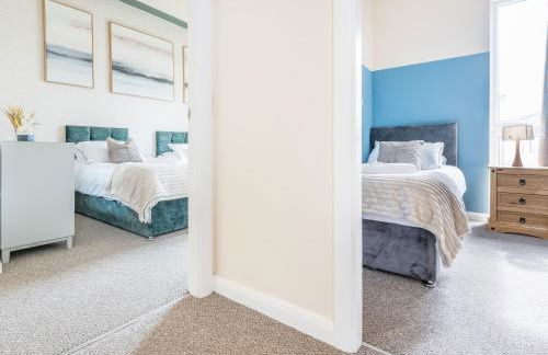 Contractor Stay Near The City Centre with Two Free Parking Spaces - Foto 5