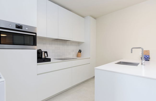 Casselbergh Residences Leader - Photo 12