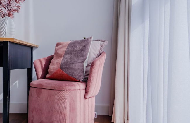 Aya - Awe-inspiring 2BR in City Walk with Balcony - Photo 13