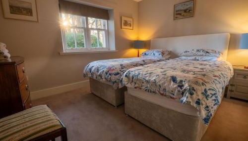 Foulis Castle Gate Lodge - Photo 5