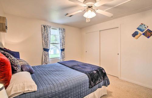 Riverfront Family Home Yard, Orchard, Dock! - Foto 17