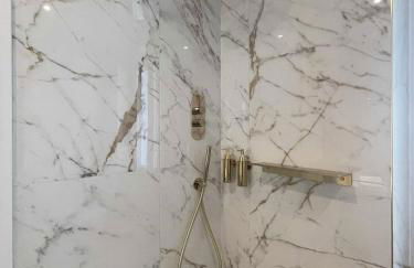 Bellagio Luxury Suites Apartments - Foto 48