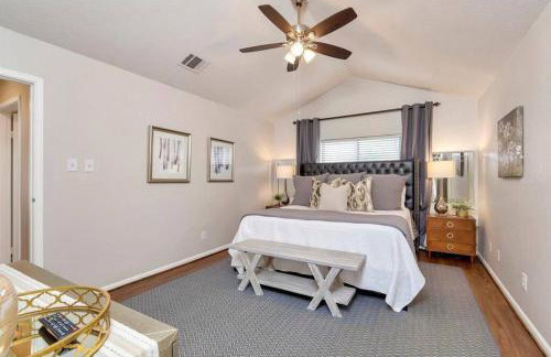 Grapevine Oasis, with Pool - Foto 11