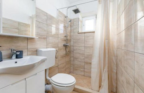 Amazing Home In Modrusani With Wifi - Foto 41