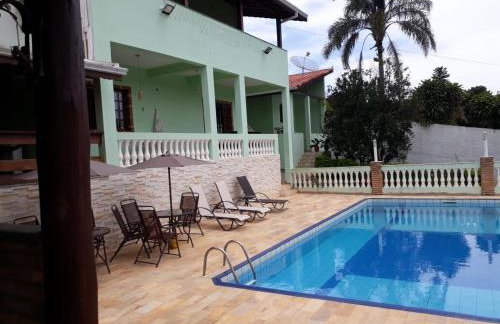 Chácara em Guararema linda, espaçosa e aconchegante - Foto 13