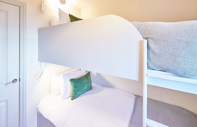 Host & Stay - 'Salty' Seaview - Foto 38