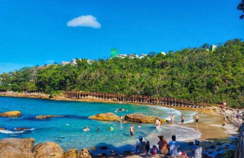 Bombas/ Bombinhas, a 50m do Mar, Apartamento 2 quartos, com churrasqueira na sacada, Ar e Wi-fi - Foto 45