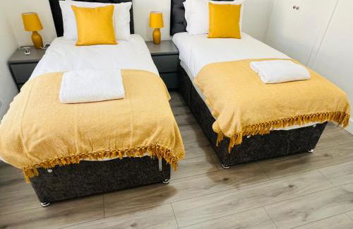 Beautiful, Luxurious 3 Bed house, Perfect for Contractors , Family & Friends - Foto 13