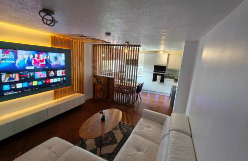 Modern 2 Bed Flat - Foto 13