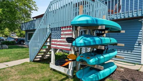 3 Combined Private Lakeside Studios - Upper Level - Photo 3