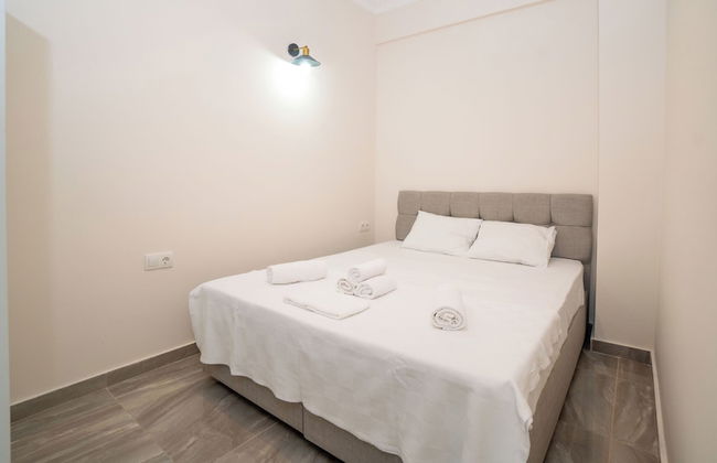 Capo Calaberno Aparts - Photo 22