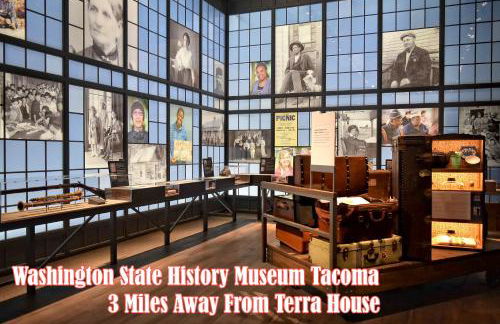 Terra House Tacoma - EV Power Station, Crib, Stroller, High Chair - Foto 40