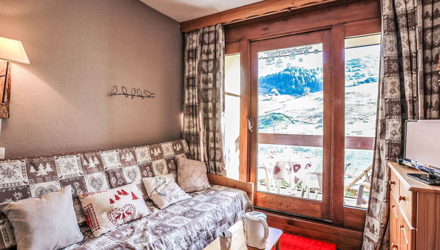 Cosmos - Foto 3, Living Room