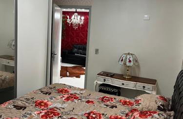 Linda Casa com Piscina e Edícula Gourmet Ouro verde - Foto 3