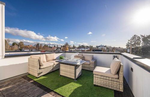 2022 Modern 3BR Tesla Charger City Views - Foto 29